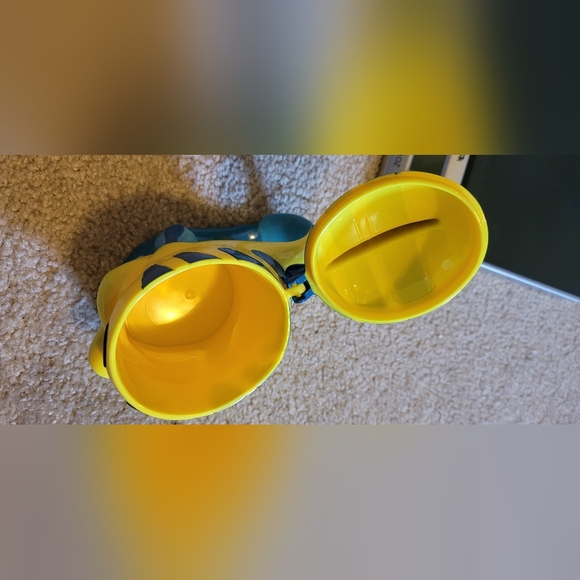 Vintage Flounder "Little Mermaid" Disney On Ice Flip Top Mug/Cup used marks on - Picture 7 of 9